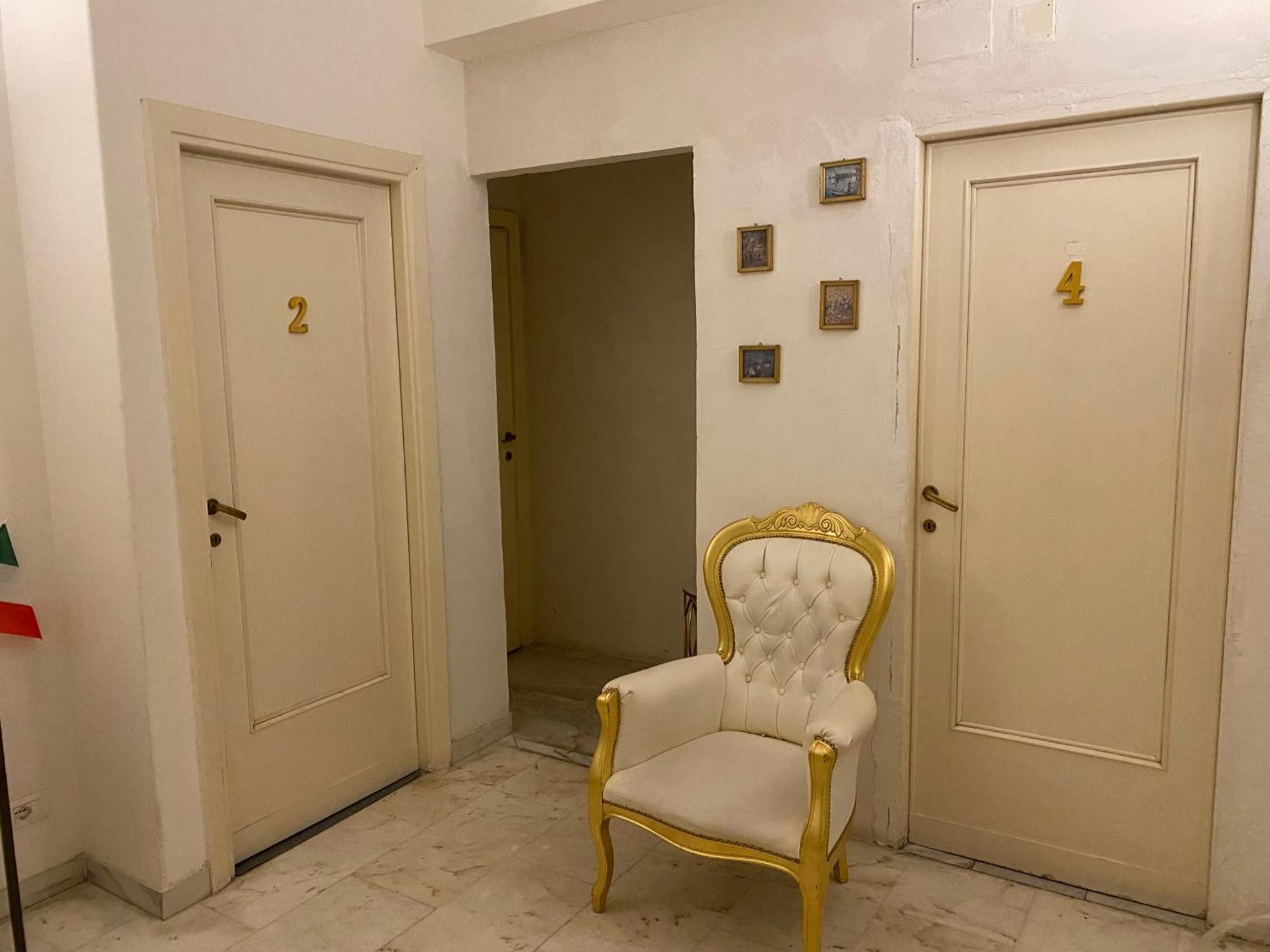 Roman St. Peter House ภายนอก รูปภาพ